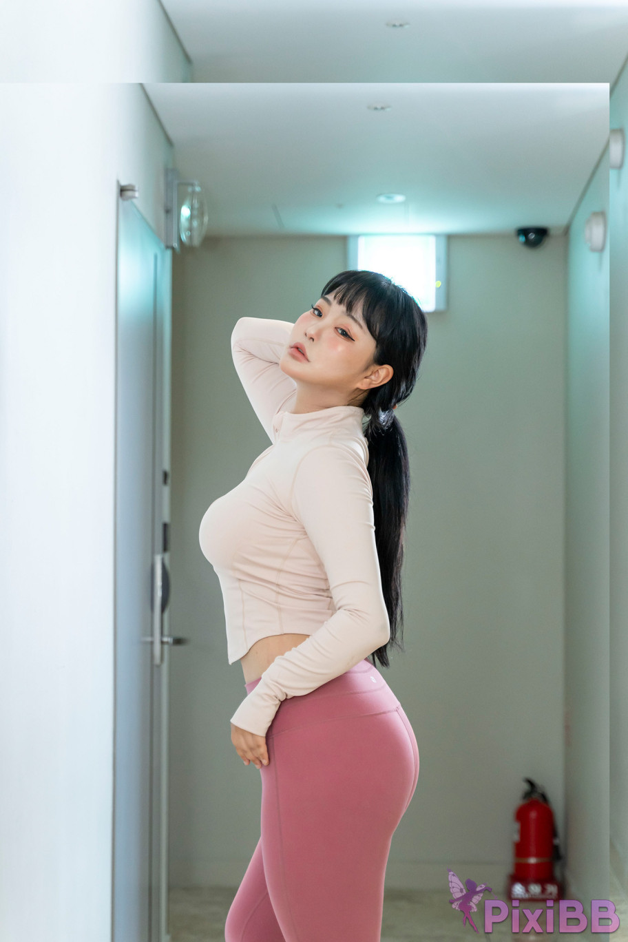 Jeon Bo Yeon Nude Leggings PixiBB.COM 001