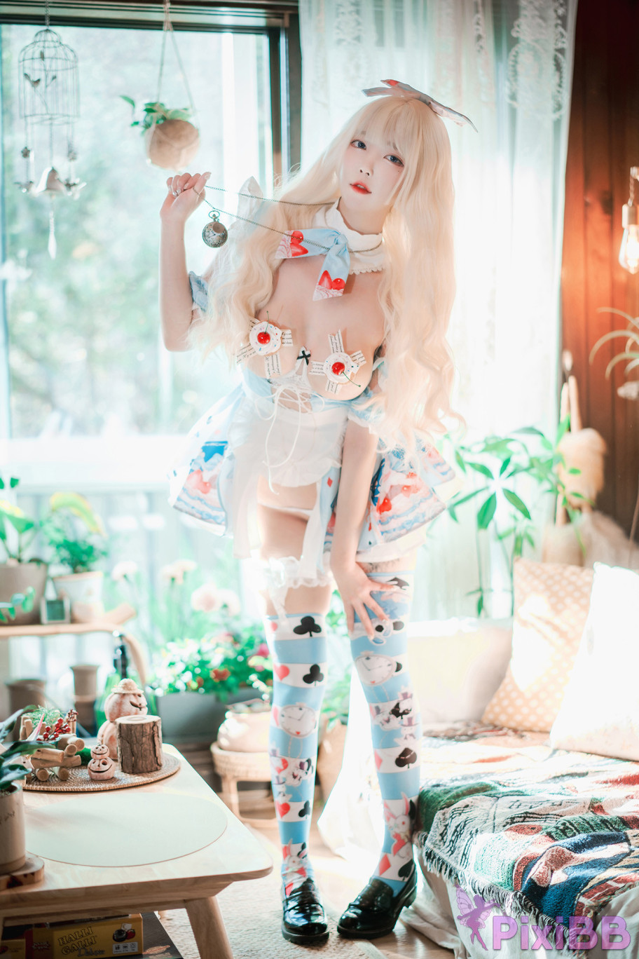 DJAWA Photo Aram Creamy Alice PixiBB.COM 051